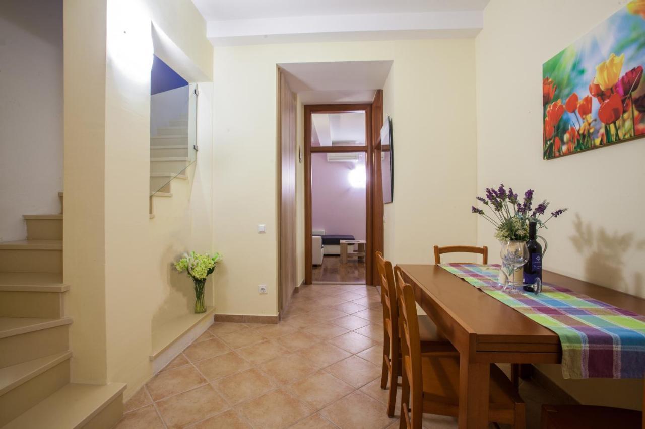 Apartments Lovic ロクヴァ・ロゴズニツァ エクステリア 写真
